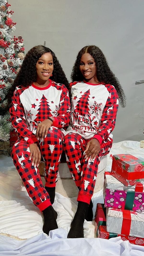 UC-09 SMALL RED MERRY CHRISTMAS ADULT PYJAMAS (SIZE 6, SIZE 8, SMALL SIZE 10)